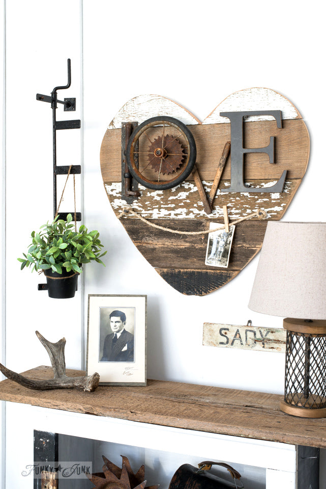 Reclaimed Wood Salvage Junk Heart